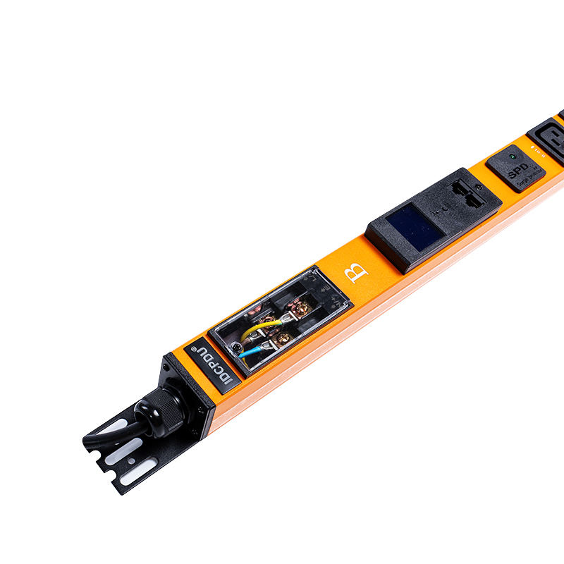 22 Asraonta IEC C13 IEC C19 1.5U Cosaint Borrtha PDU Suiteáil Ingearach Raca PDU Feistithe Méadraithe Hot Swappable RS485